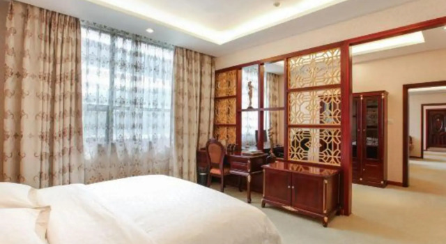 Chao Tian Hotel, Забронировать Отель Отели Гуанъюань 3 звезды, 3*