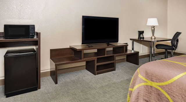 Super 8 by Wyndham Mount Laurel, Prenota Locanda Mount Laurel Philadelphia Metropolitan Area