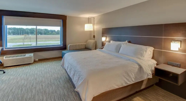 Номер Standard Holiday Inn Express & Suites - Union City by IHG