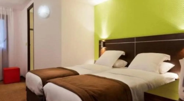 Enzo Hotel Brétigny, Prenota Hotel Bretigny-sur-Orge 