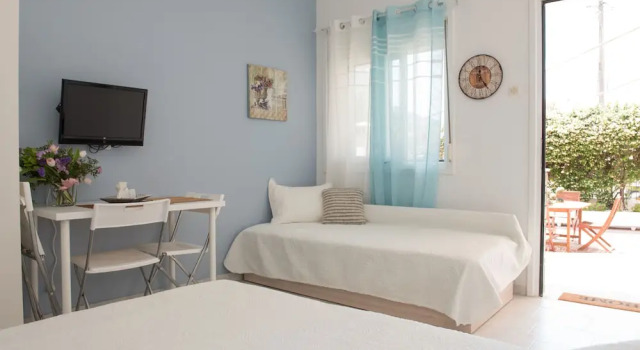 Studio Afrodite, Book Hotel Volos 