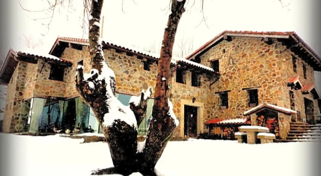 Caseria la Infiesta, Book Hotel Caleao Asturias