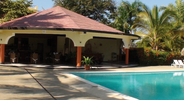 El Colibri Hotel