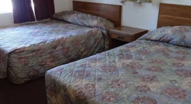Budget Inn - Sparta, Prenota Hotel Sparta Illinois