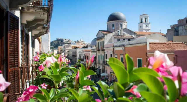 Коттедж Golden House City Milazzo