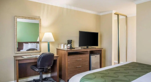 Двухместный номер Business Quality Inn Santa Barbara