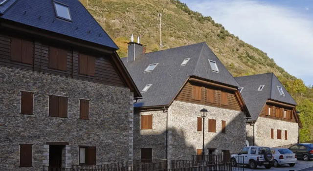 Era Garona by FeelFree Rentals, Varaa Hotelli Hotellit ja majoitukset kohteessa Vilac, Hotelli