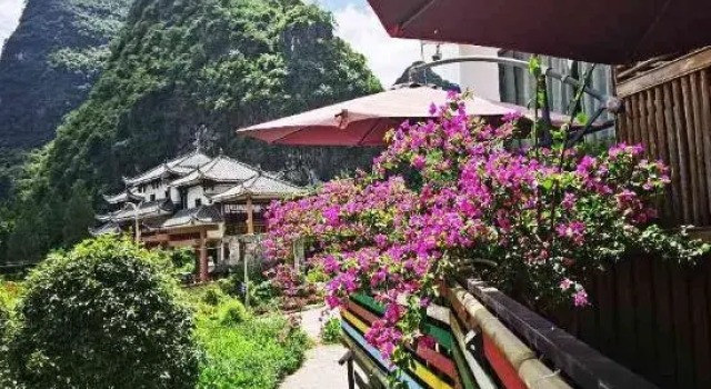 Limeng Xiaoshu (Yangshuo Shili Hualang), Book Hotel Billige hoteller i Yangshuo