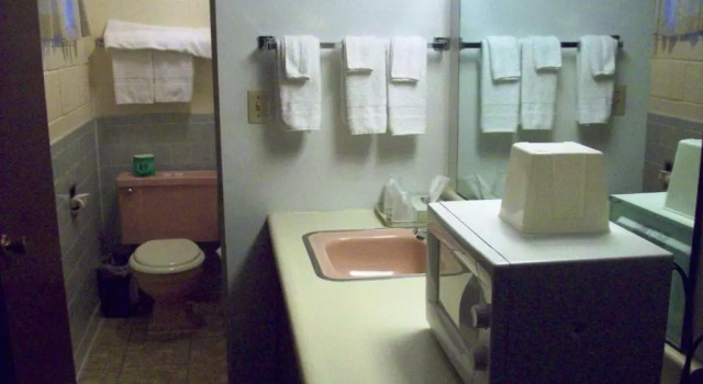 Четырёхместный номер Standard Hilander Motel