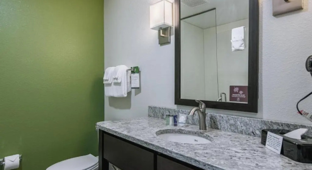 Номер Standard Sleep Inn & Suites Galion