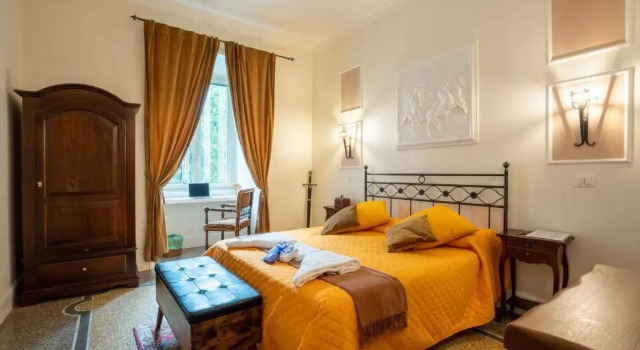 Двухместный номер Deluxe Capital Rooms