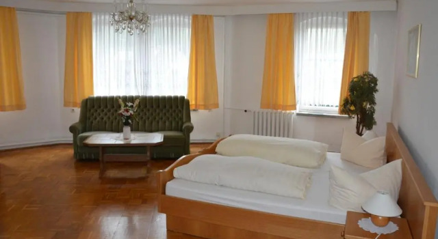Трёхместный номер Standard Gasthof & Hotel Zur Linde