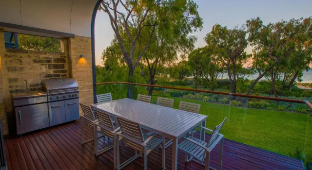 Апартаменты с 3 комнатами с видом на океан Aqua Resort Busselton