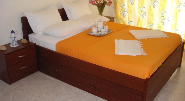 Апартаменты с балконом и с видом на море Faros Apartments