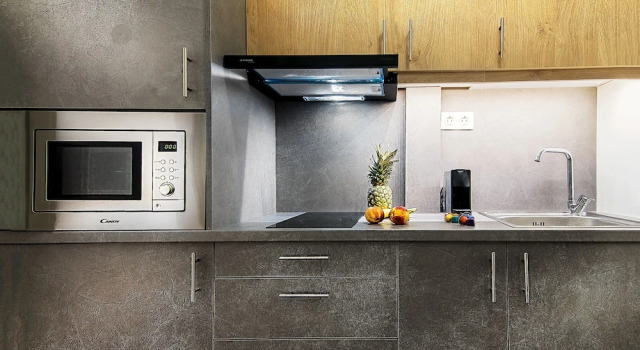 Апартаменты Modern and Stylish Renovated Flat, next to Metro