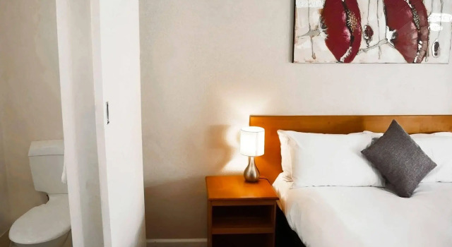 Almond Inn Motel, Забронировать Мотель Тамуорт New England NSW