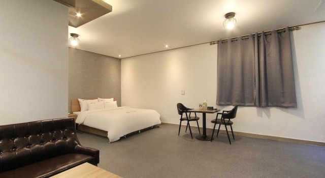 Gunsan Dubai Drive-in Motel
