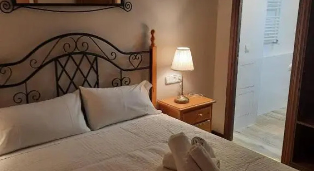 Bonito apartamento Incles by Renttarter, Book Lejlighed Hoteller i Incles med parkering, Parkering
