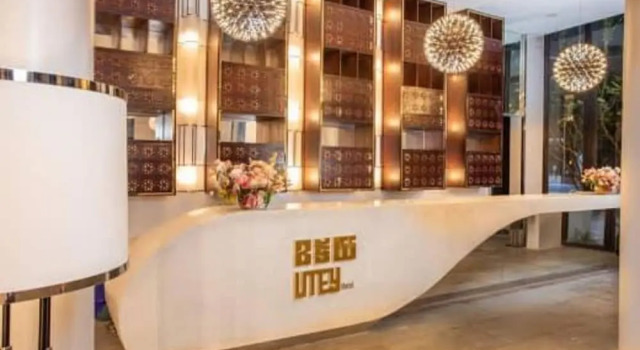 UTEY Hotel, Забронировать Отель Сиемреап Провинция Сием-Рип, рядом с Apsara Spice Garden