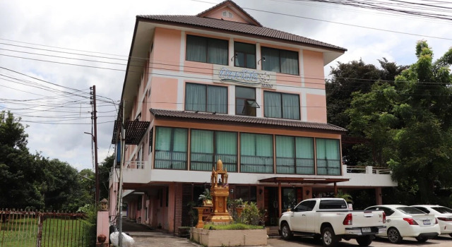 Tipsiri Place by OYO Rooms