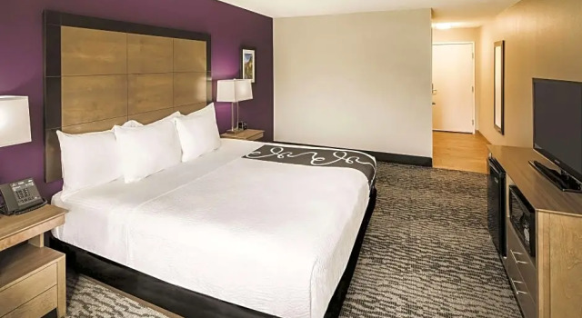 Двухместный номер Standard с видом на город La Quinta by Wyndham Milledgeville