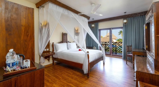 Двухместный номер с балконом и с видом на бассейн Turaco Nungwi Resort, a Tribute Portfolio Hotel