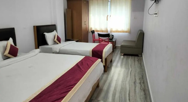 Hotel Rekha International, Rezervovat Hotel Rádžgir Bihar