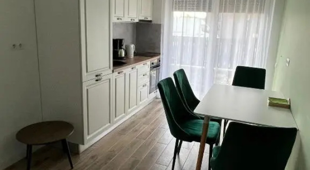 Garden Apartment Oradea, Varaa Huoneisto Oradea 