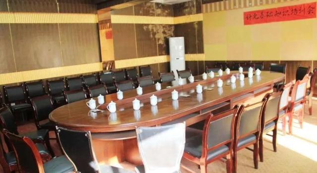 Yinyuan Leisure Grand Hotel, Boek Hotel Hotels in Shaanxi met parkeren, Parkeren