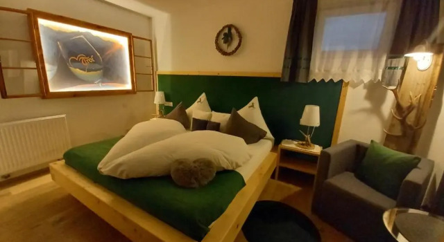 Alpineas, Rezerwuj Hotel Hotele w Tyrol z parkingiem, Parking