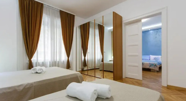 Apartment Grand Suite, Забронировать Апартаменты/квартира Стари град Белград, рядом с Кафедральный собор в Белграде