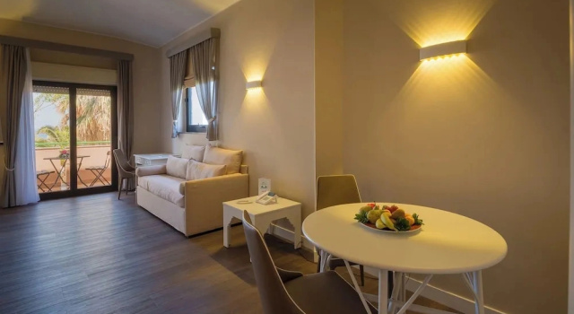 Standard Familie Zimmer mit Balkon VOI Florio Resort