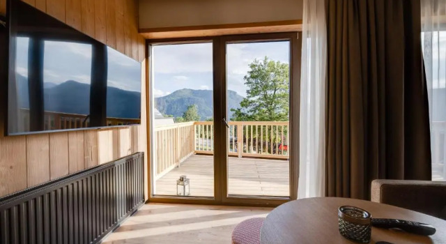 Люкс Hideaway Hotel Montestyria Chalets & Suiten