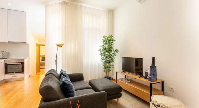 Well-equipped Apartment in Oporto, Забронировать Апартаменты/квартира Порту Регион Порту, рядом с Театр Coliseu do Porto