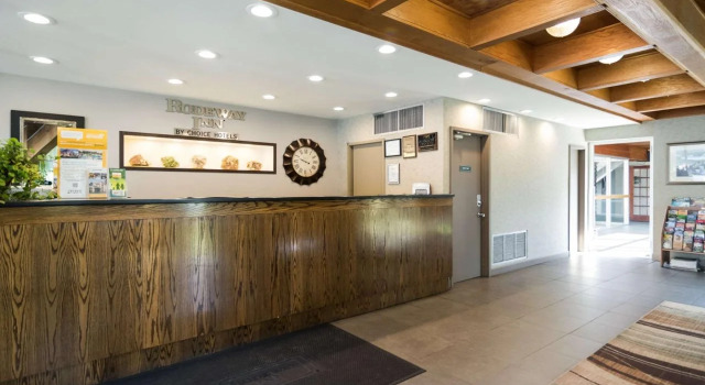 Quality Inn Greenfield, Брондау Қонақ үй Гринфилд Массачусетс