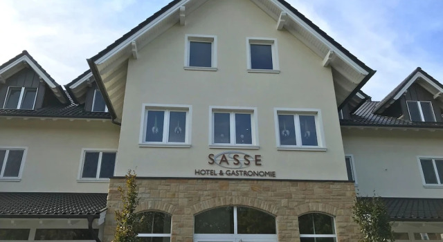 Hotel Sasse, Забронировать Отель  