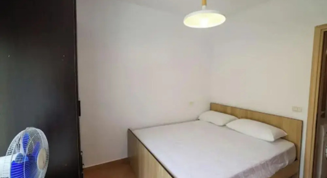 Апартаменты Tirent Apartment-Beachfront Studio at Shkembi i Kavajes