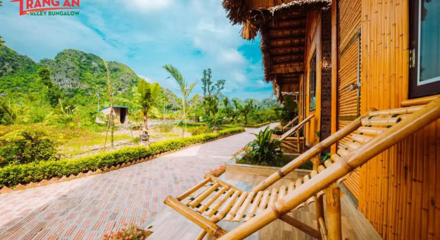 Двухместное бунгало Deluxe с видом на озеро Trang An Valley Bungalow