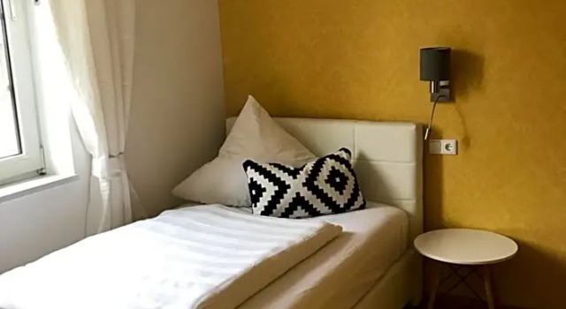Номер Standard Hotel Zur Goldenen Sonne