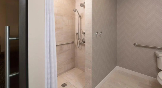 Одноместный люкс c 1 комнатой Embassy Suites Amarillo Downtown