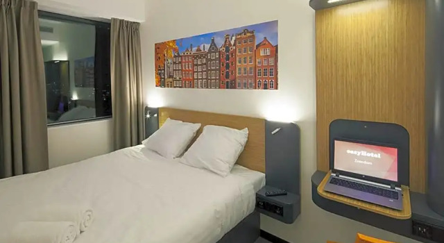 Номер Economy easyHotel Amsterdam Zaandam