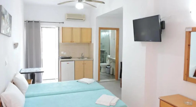 Egeon Rooms and Studios, Забронировать Отель Георгиуполис 