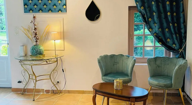 Номер Standard с красивым видом из окна Domaine Jeanne de Laval