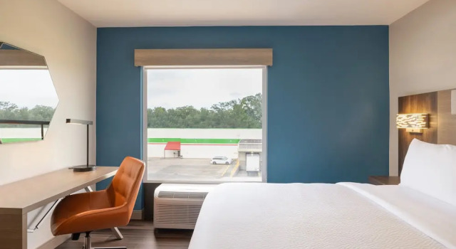 Двухместный люкс Holiday Inn Express & Suites Opelousas by IHG