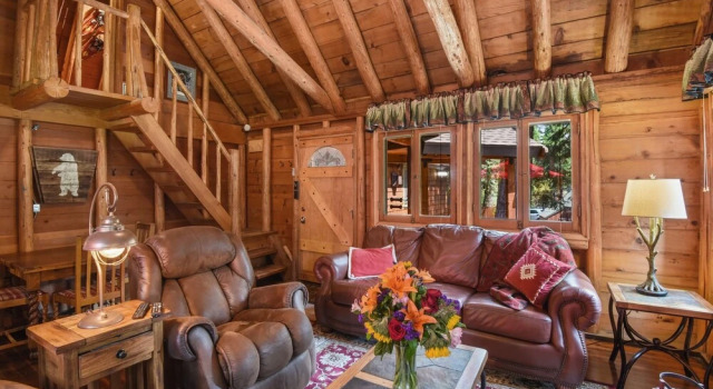 Dancing Cubs Camp - Hot Tub 2 Bedroom Cabin by Redawning, Забронировать Отель Тахо-Сити Норт-Лейк-Тахо