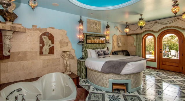 Люкс Adventure Suites