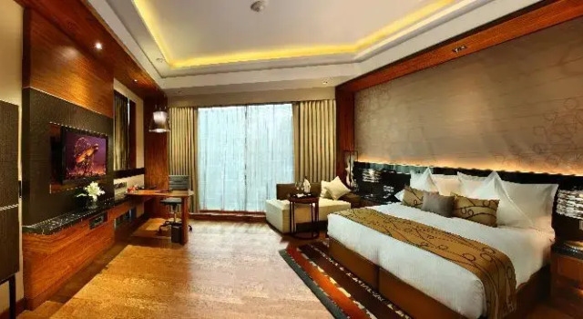Двухместный номер Premium с красивым видом из окна Crowne Plaza New Delhi Rohini by IHG