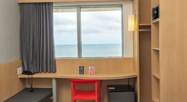 Двухместный номер Standard с видом на море ibis Cartagena Marbella