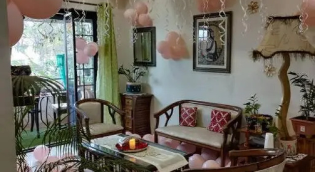 Beautiful and cosy 2 bhk flat near airport