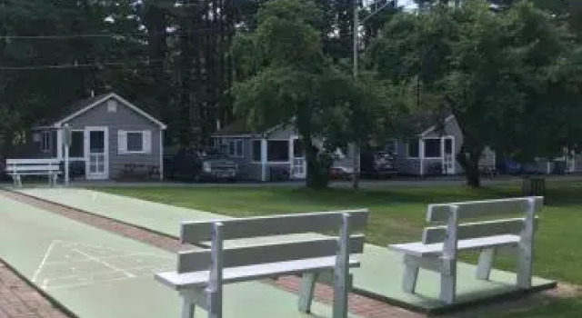 Elmwood Motor Court, Rezerwuj Hotel Hotele w New England z basenem, Basen